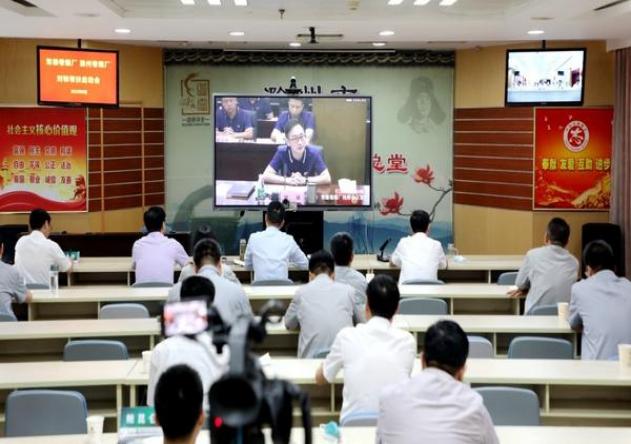 重大来袭！烟批发市场进货渠道“天上双星”-府田香烟