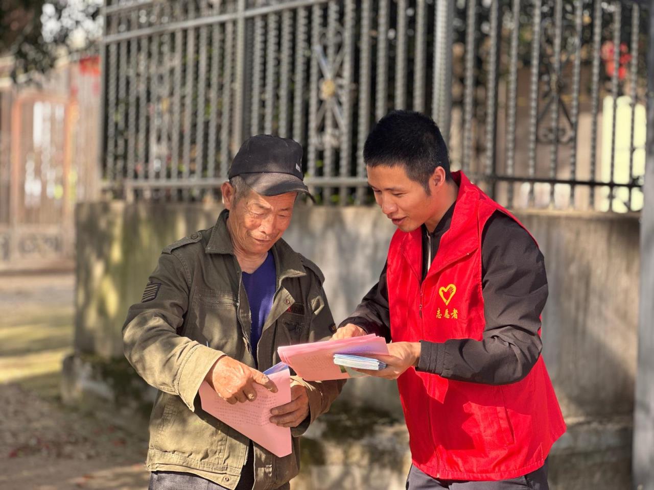 内幕！一般超市能买到一箱烟吗“气高胆壮”