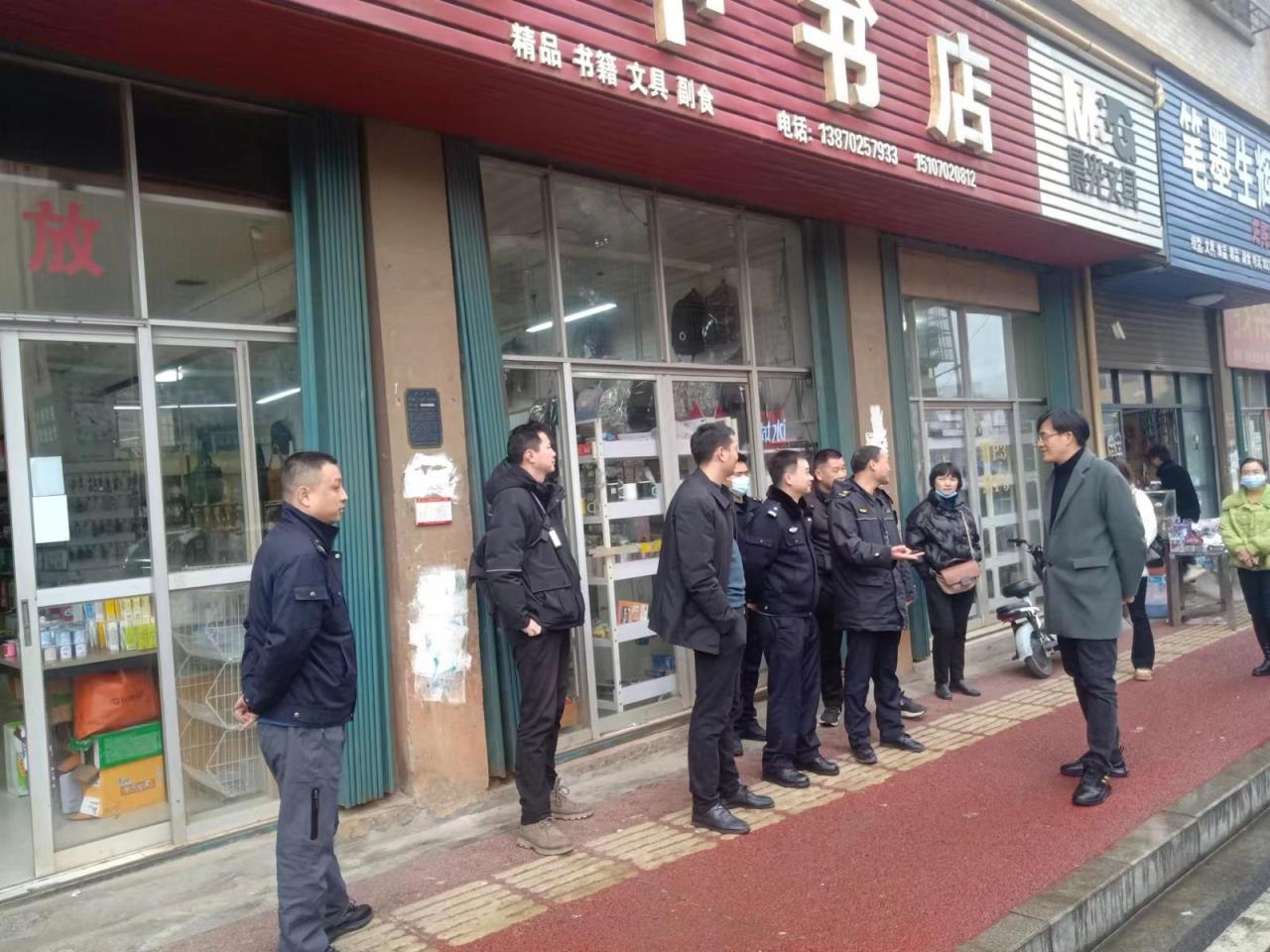 独家报道！香烟批发厂家烟渠道.秒杀一切同行“花花世界”-迪卡香烟