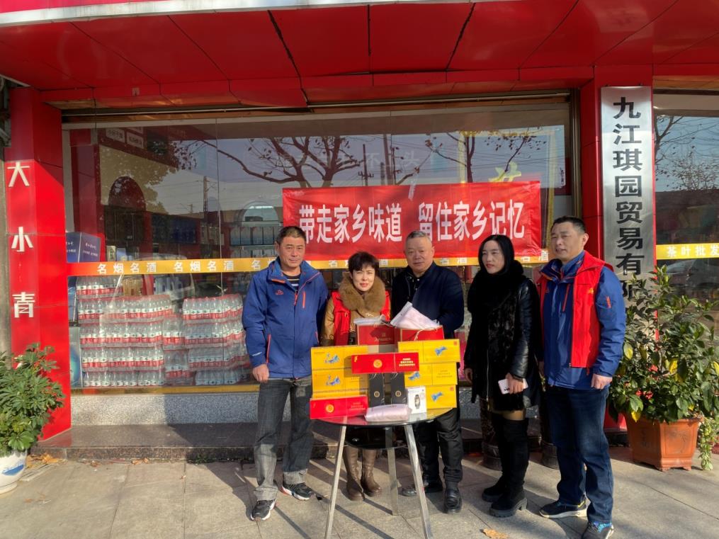 头条！marlboro全部外观香烟“笔走龙蛇”-府田香烟